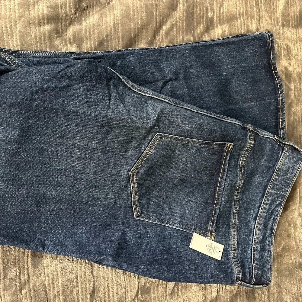 NWT Old Navy Boot Cut Jeans Size 24R - Picture 2 of 3